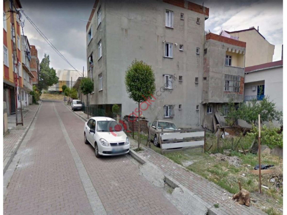 Avcılar Firüzköy'de Imarlı Ifrazlı Satılık Arsa