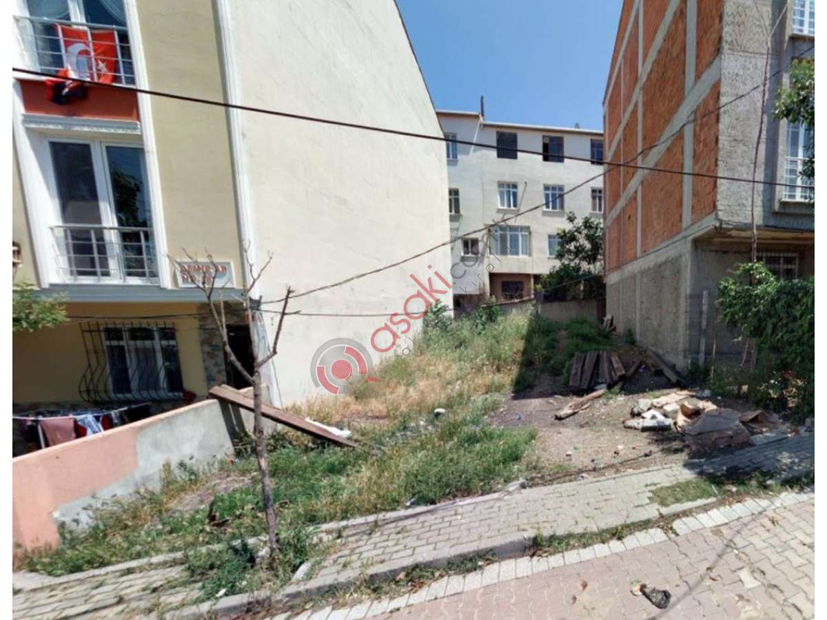 Avcılar Firüzköy'de Satılık Imarlı Arsa
