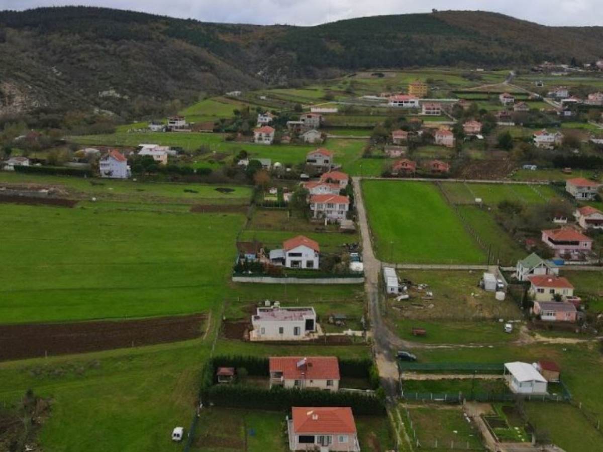 Catalca Canakca Mah Satilik Arsa Asaki Turkiye Nin Ilan Sitesi