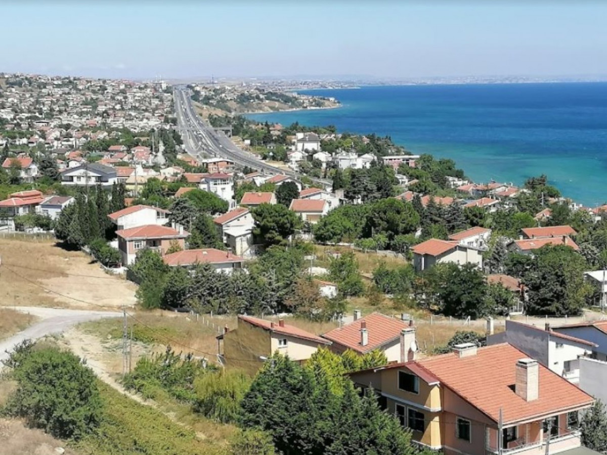 Sultanköyde Satılık Köy içinde Satılık Arsa
