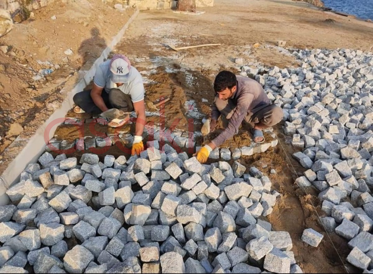 Türkiye Genelinde Taş Beton Döşeme Granit İşleriniz Yapılır - Büyük 12