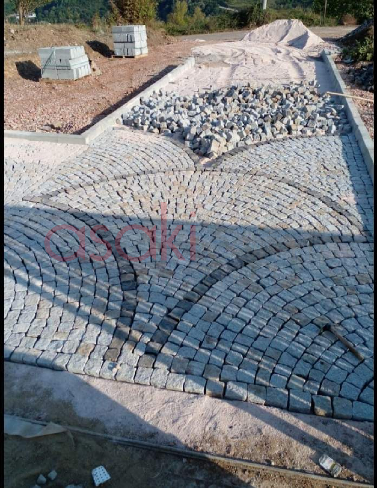 Türkiye Genelinde Taş Beton Döşeme Granit İşleriniz Yapılır - Büyük 1