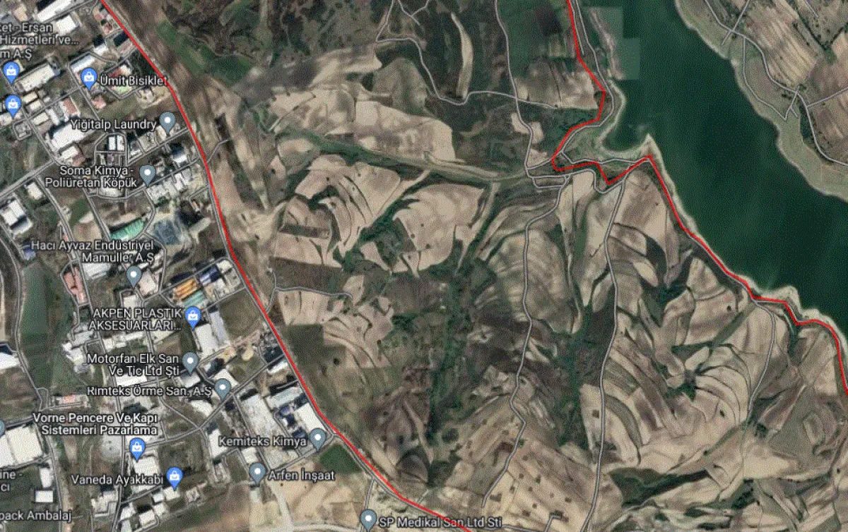 Arnavutköyde Kanal Manzaralı Tek Tapu Satılık Arsa