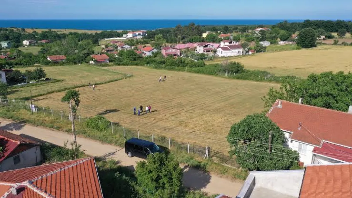 Kırklareli beğendik köyü satılık tarla imara açılması bekleniyor - Büyük 10