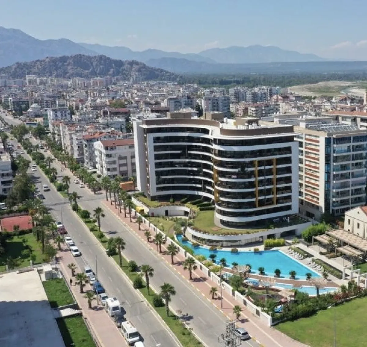 Antalya Konyaaltı Ultra Lüks Denize Sıfır Satılık Residance