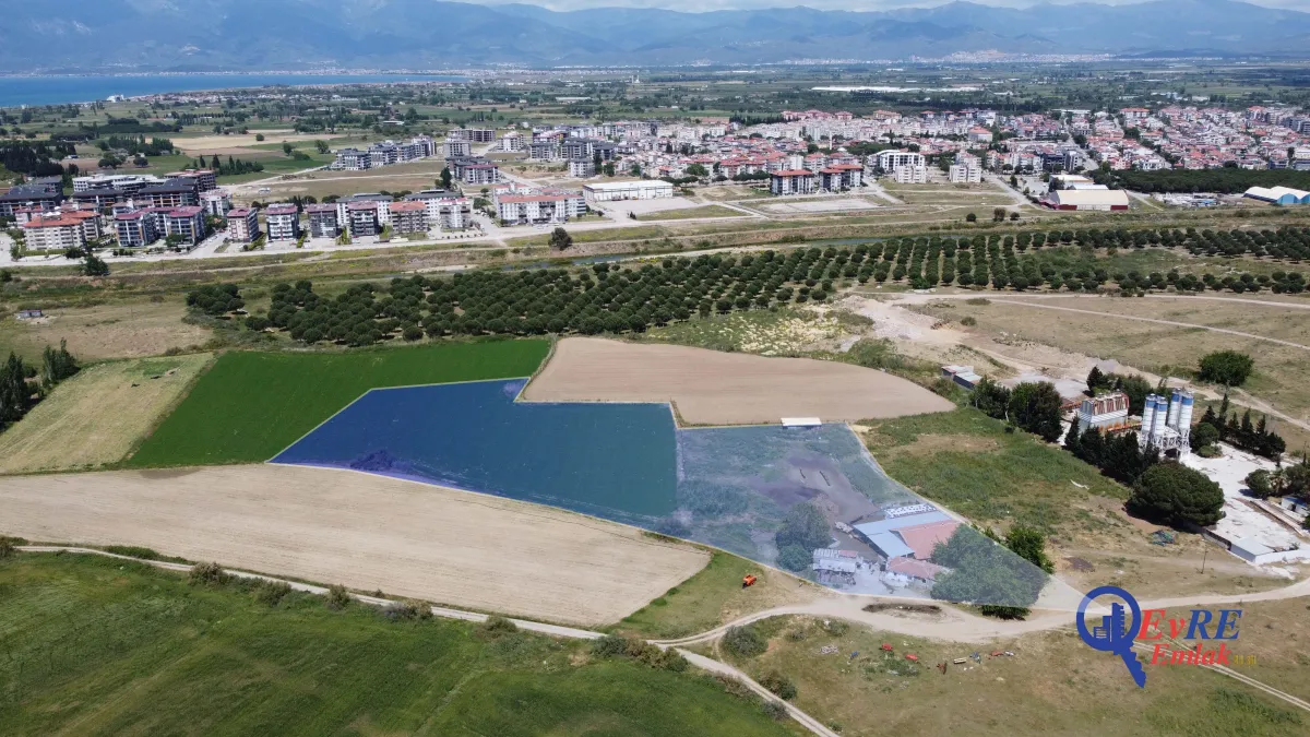 EvRE Emlaktan Burhaniye'de Kat Karşılığına da Uygun Satılık Arsa - Büyük 4