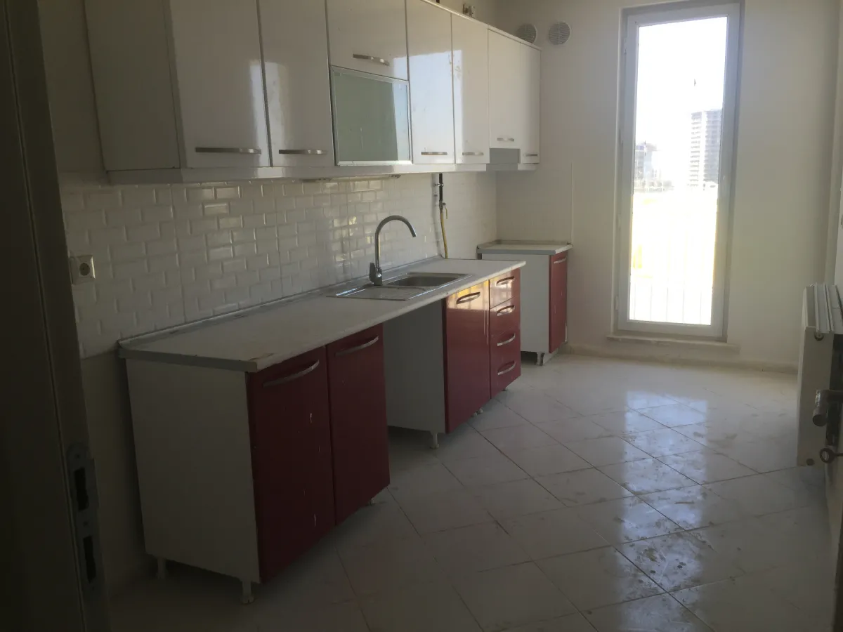 KAYAŞEHİR 19.BÖLGE SATILIK 124m2 ARA KAT DAİRE 3+1MAVERA 4'YANI - Büyük 31