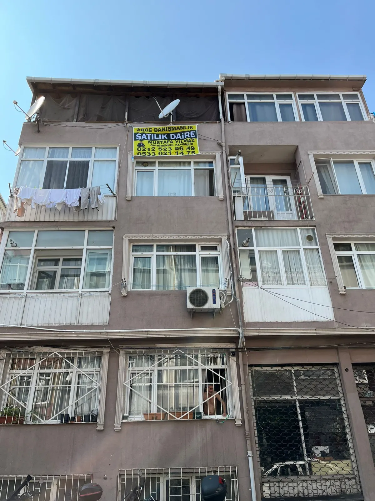 Cadde Üzeri 3+1 210 M2 Satılık Fırsat Daire - Büyük 21