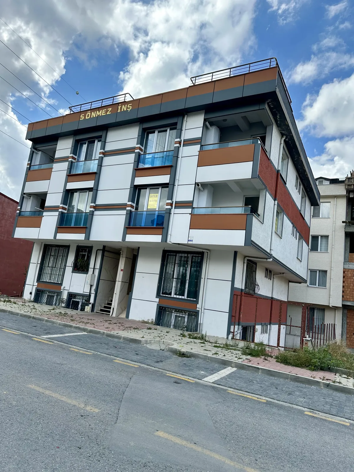 ALTINŞEHİR YENİ BİNADA KİRALIK 2+1 ARA KAT DAİRE