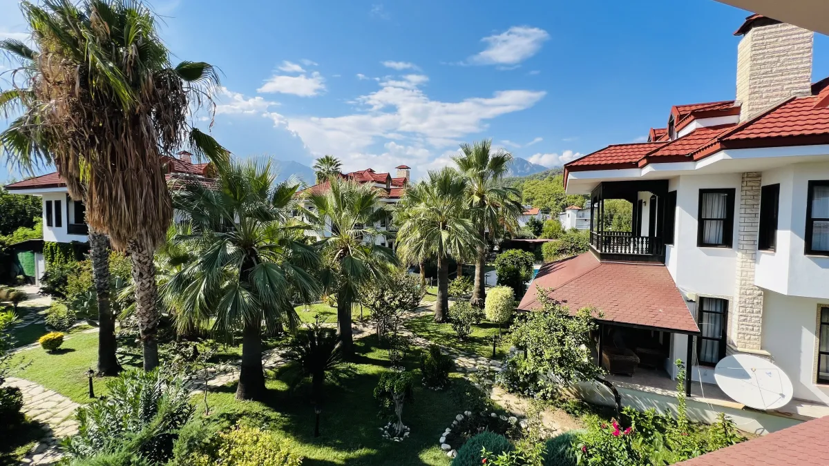 Kemer Kiriş'te Site İçerisinde Müstakil Satılık Villa - Büyük 0