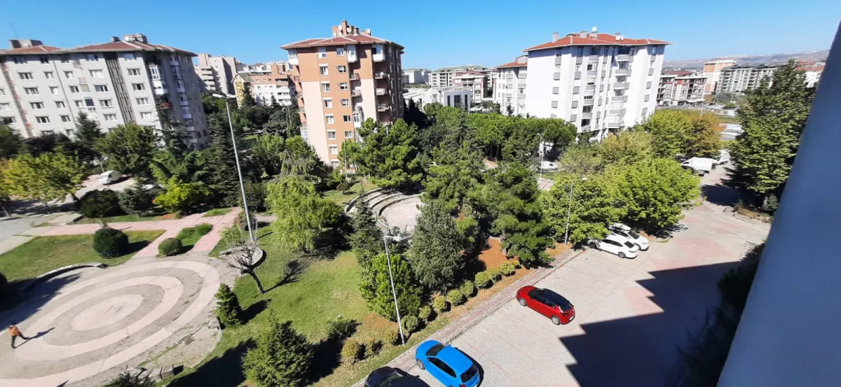 Mimaroba Emlak Konut Ara Kat Düz 4+1 Uygun Fiyat Kiralık Daire - Büyük 10