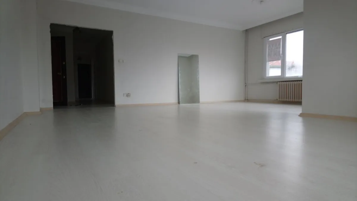 Mimaroba Emlak Konut Ara Kat Düz 4+1 Uygun Fiyat Kiralık Daire - Büyük 27