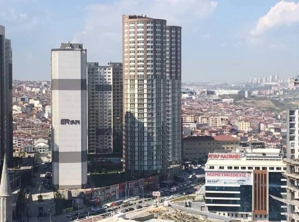 Fi Tower Sitesi 1+1 - Büyük 1